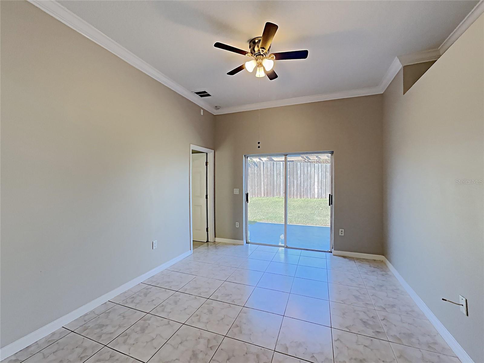 Image 5 of 22 For 11706 Broad Oak Court