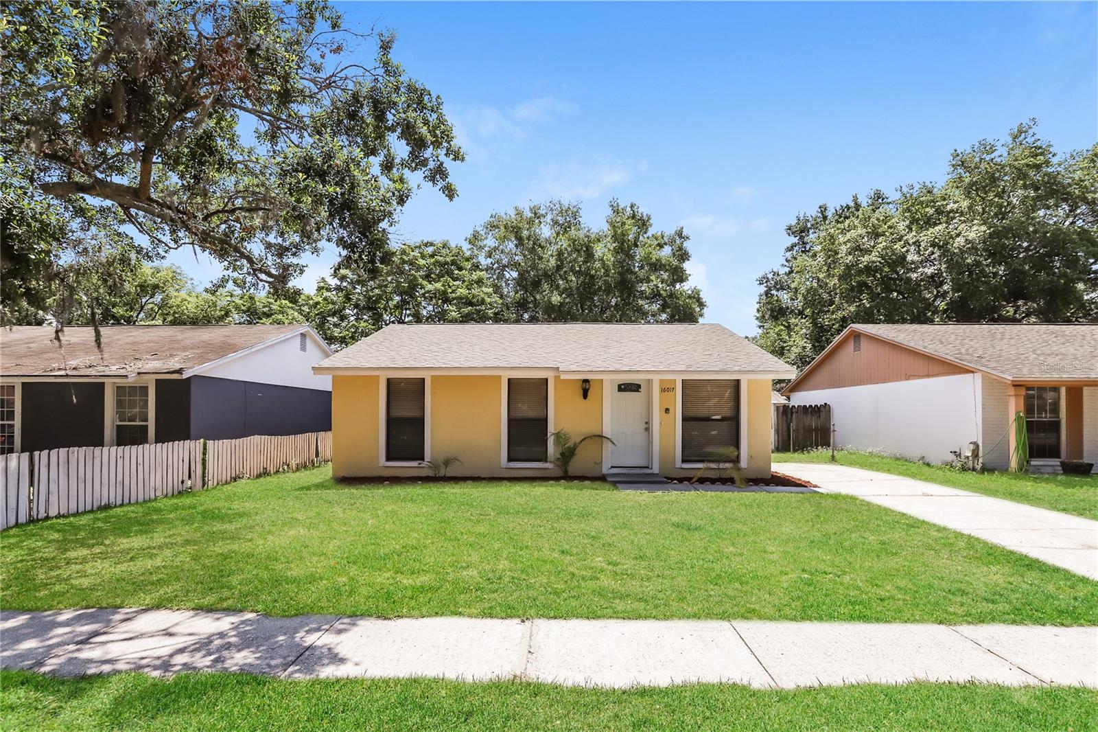 Details for 16017 Splitlog Drive, TAMPA, FL 33618