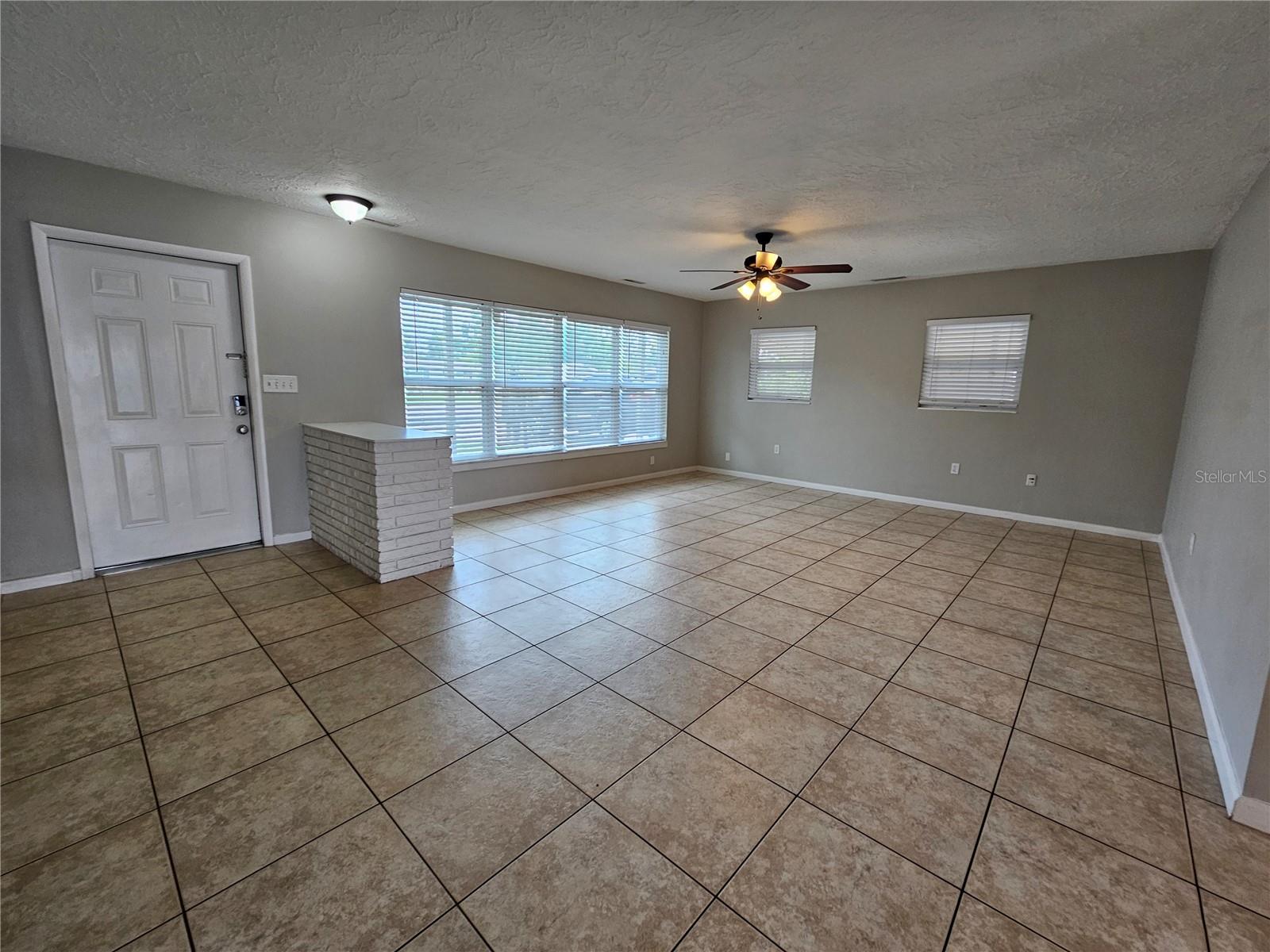 Image 13 of 32 For 5206 6th Avenue Drive W