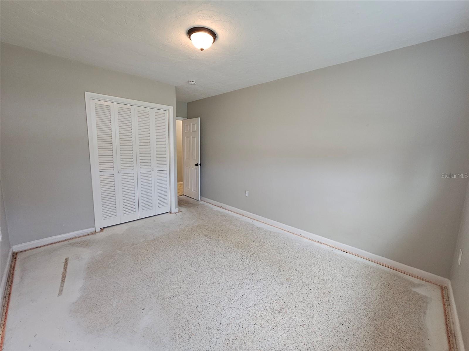 Image 25 of 32 For 5206 6th Avenue Drive W