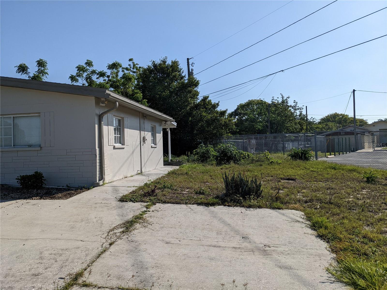Image 2 of 20 For 4802 Drift Tide Drive