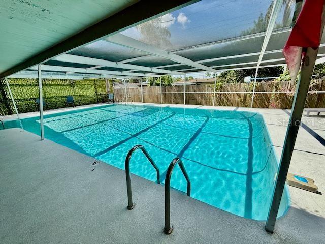 Image 2 of 31 For 1145 53rd Avenue N