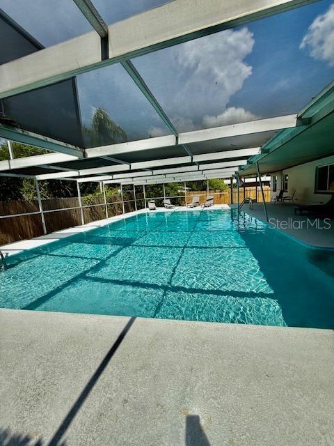 Image 3 of 31 For 1145 53rd Avenue N