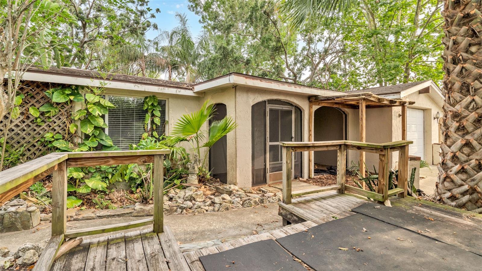 Details for 7634 Fox Hollow Drive, PORT RICHEY, FL 34668