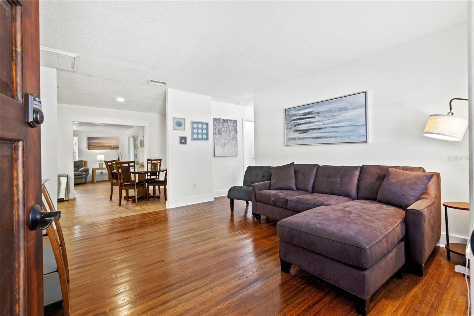Image 2 of 16 For 104 Cirus Avenue