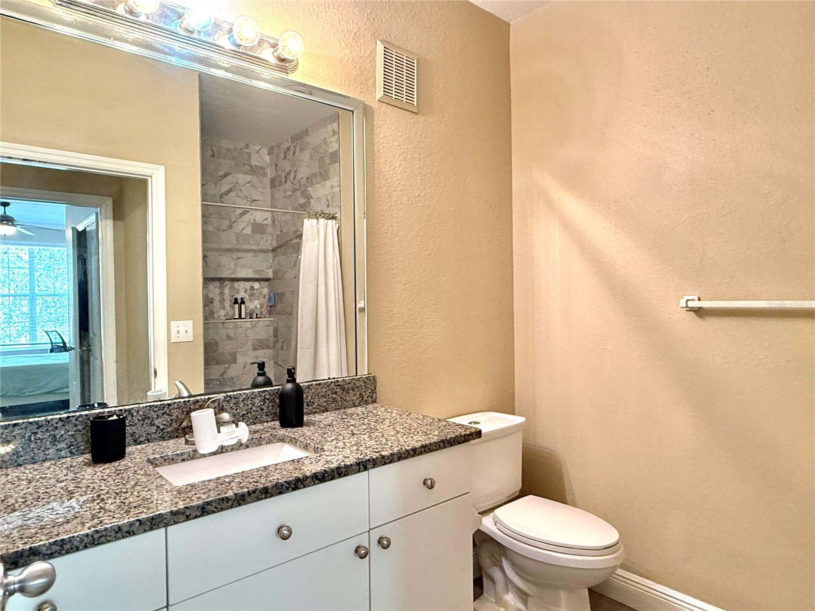 Image 10 of 19 For 4221 Spruce Street 2218