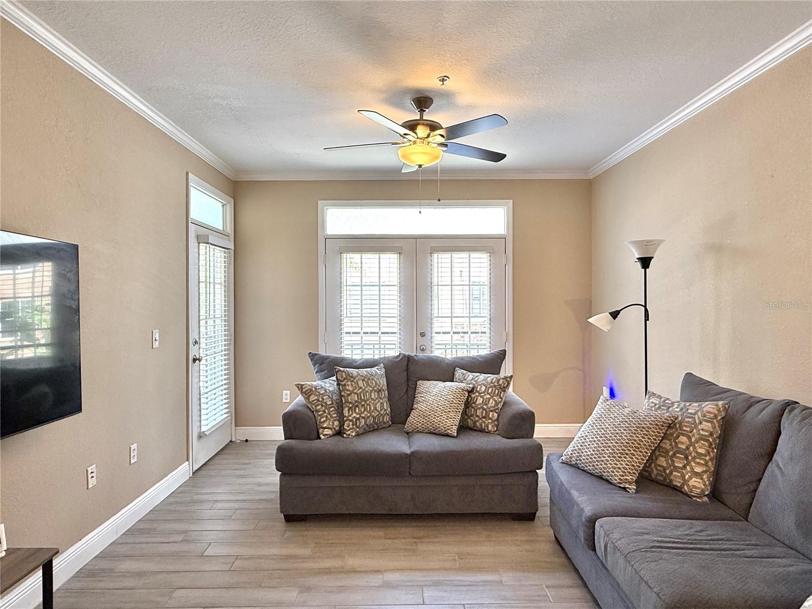 Image 6 of 19 For 4221 Spruce Street 2218