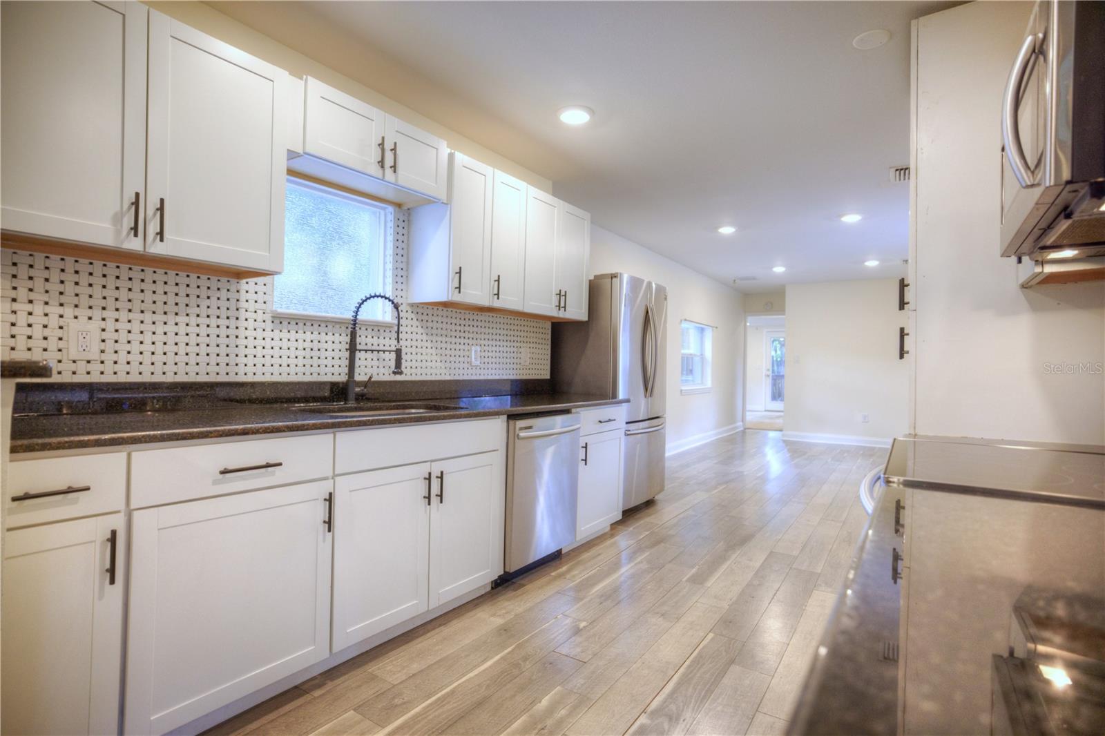 Image 12 of 45 For 6912 Willow Avenue