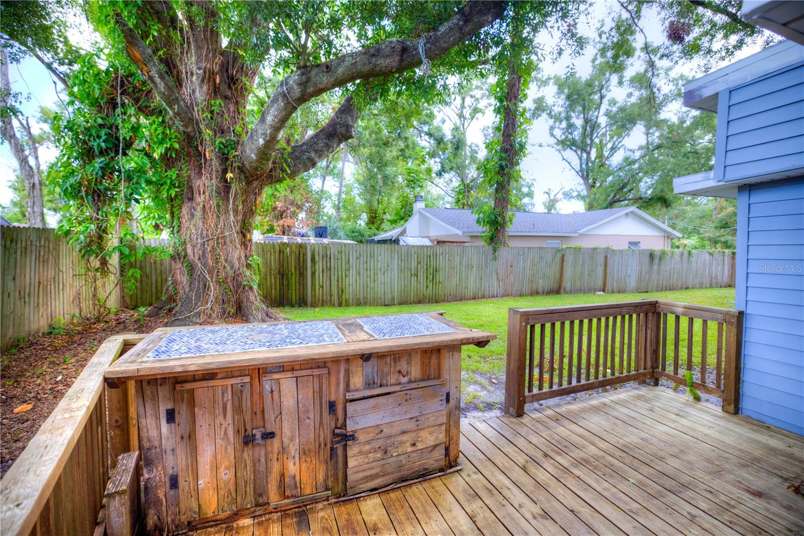 Image 33 of 45 For 6912 Willow Avenue