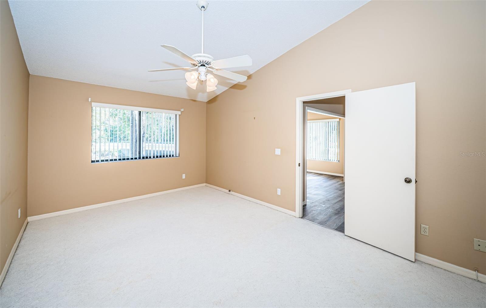 Image 31 of 71 For 4399 Brooker Creek Drive