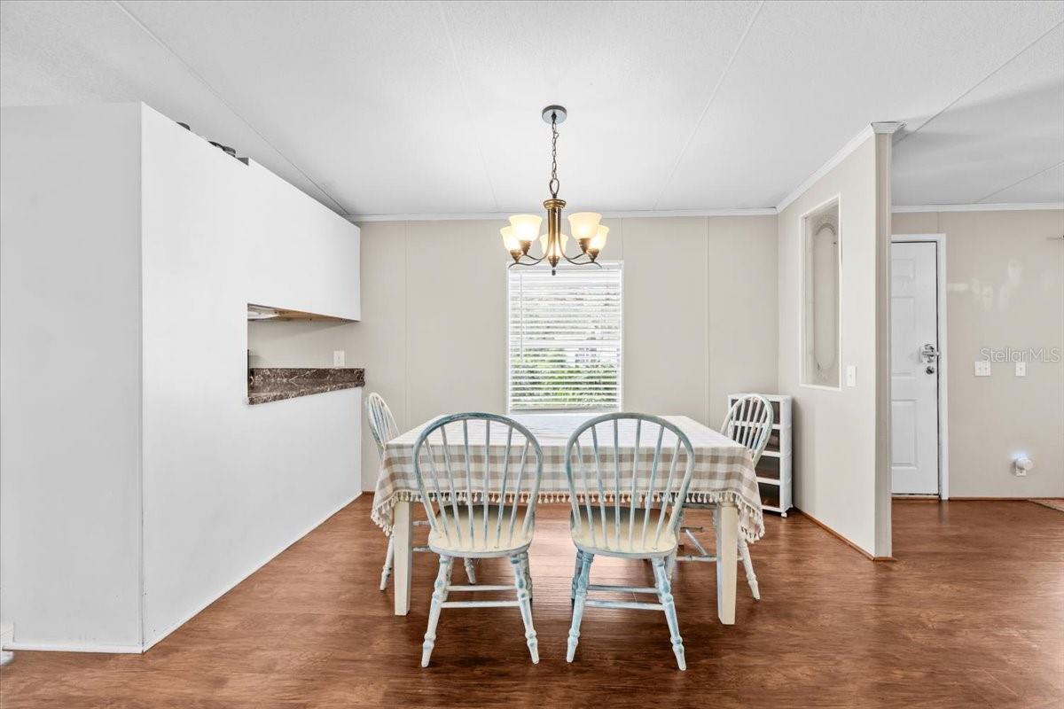 Image 14 of 45 For 13920 Hillcrest Drive