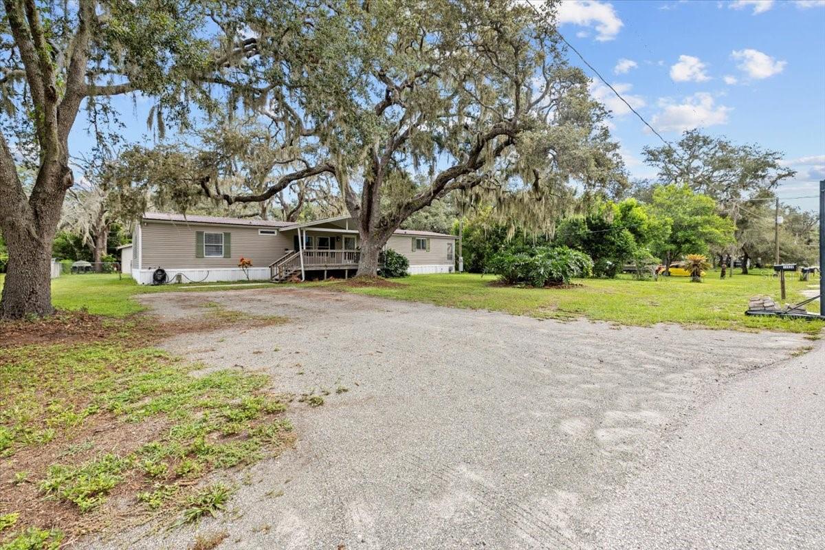 Image 3 of 45 For 13920 Hillcrest Drive