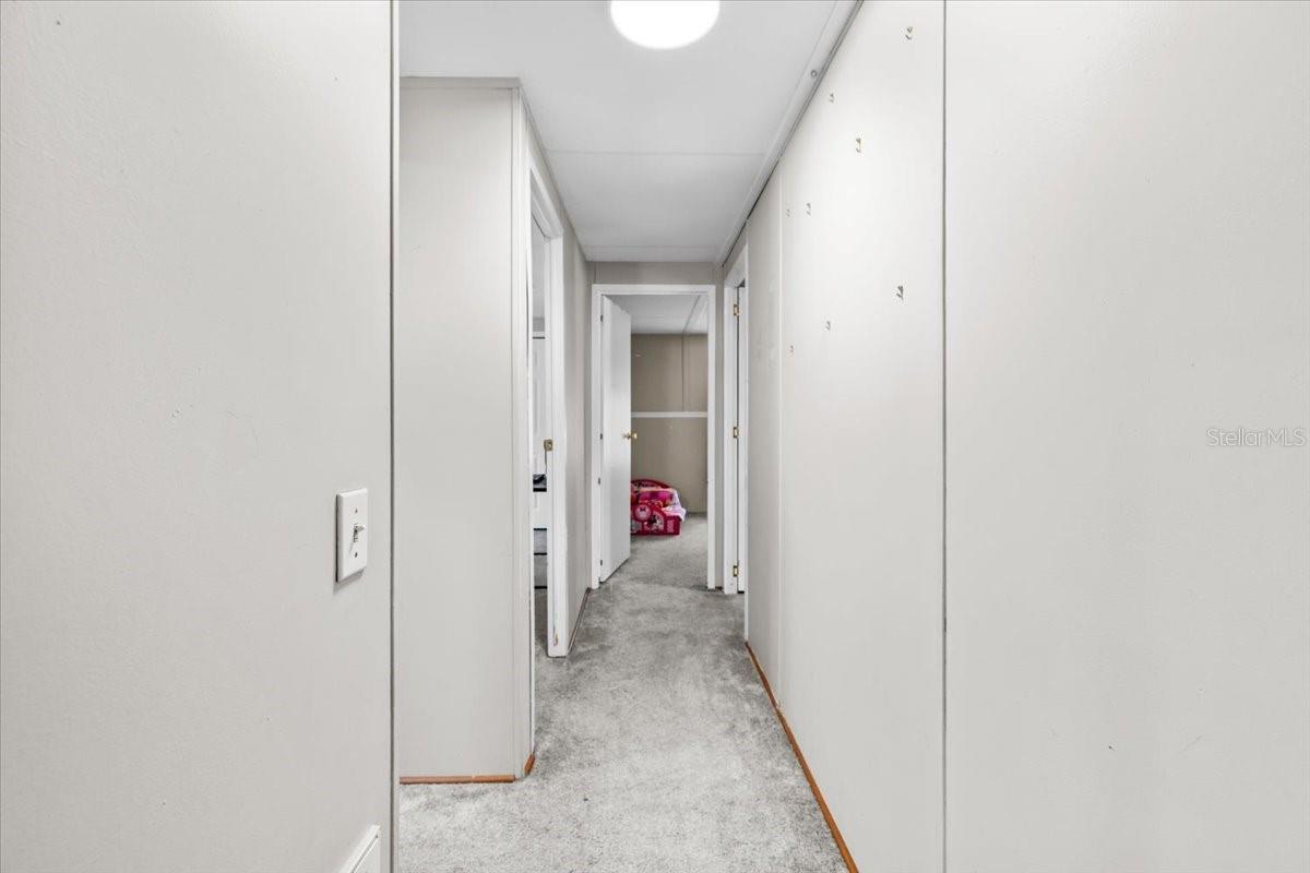 Image 31 of 45 For 13920 Hillcrest Drive
