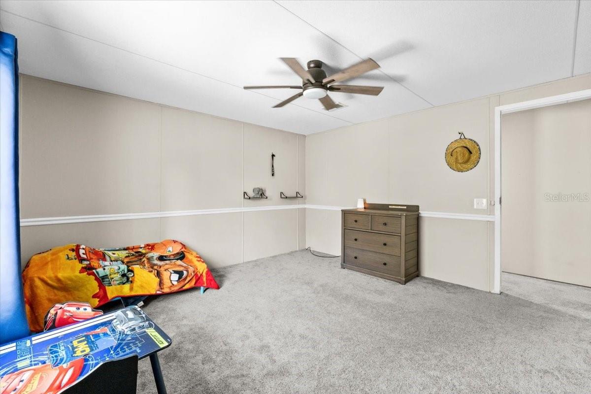 Image 34 of 45 For 13920 Hillcrest Drive