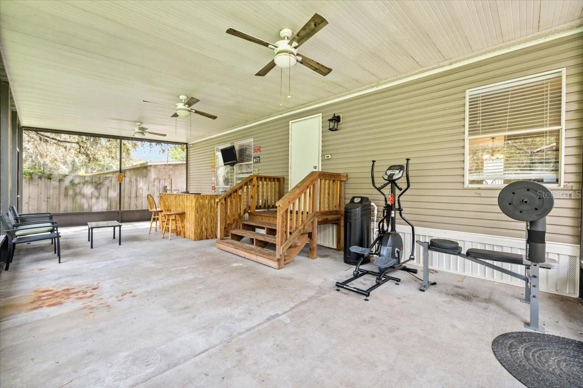 Image 41 of 45 For 13920 Hillcrest Drive