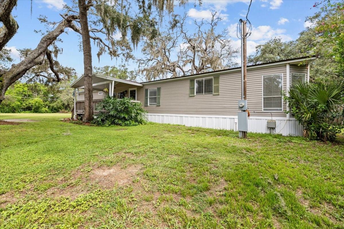 Image 9 of 45 For 13920 Hillcrest Drive