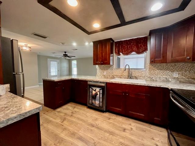 Image 10 of 21 For 7540 Oakshire Drive
