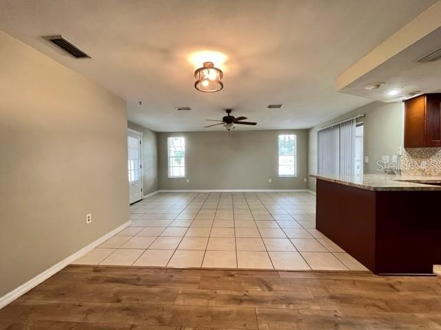 Image 17 of 21 For 7540 Oakshire Drive