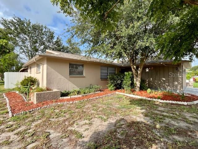 Image 4 of 21 For 7540 Oakshire Drive