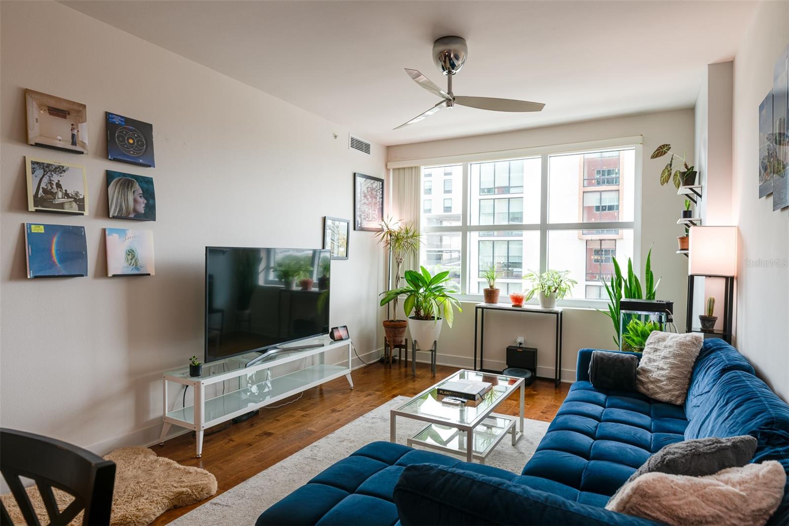 Image 4 of 25 For 1120 Kennedy Boulevard 318