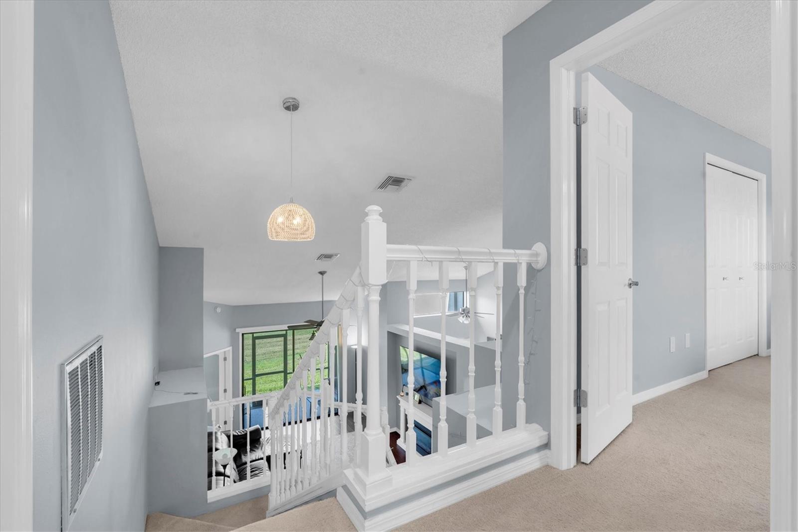 Image 22 of 48 For 16168 Craigend Place