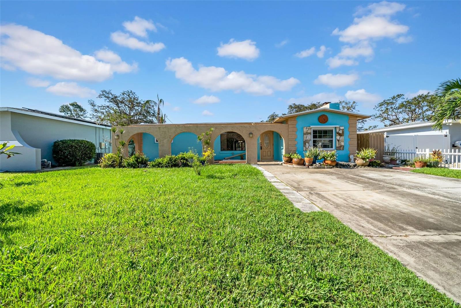 Details for 4626 29th Avenue N, ST PETERSBURG, FL 33713