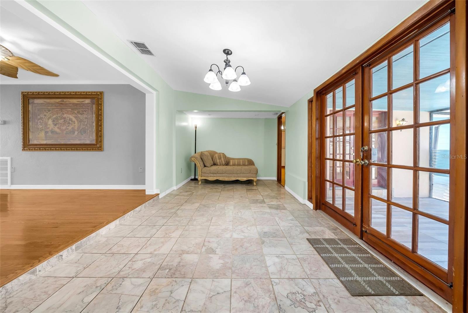 Image 15 of 48 For 4626 29th Avenue N