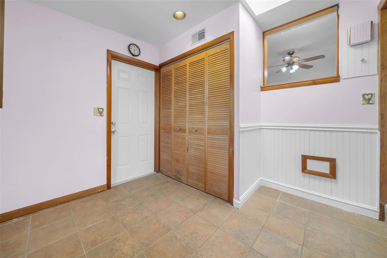 Image 16 of 48 For 4626 29th Avenue N