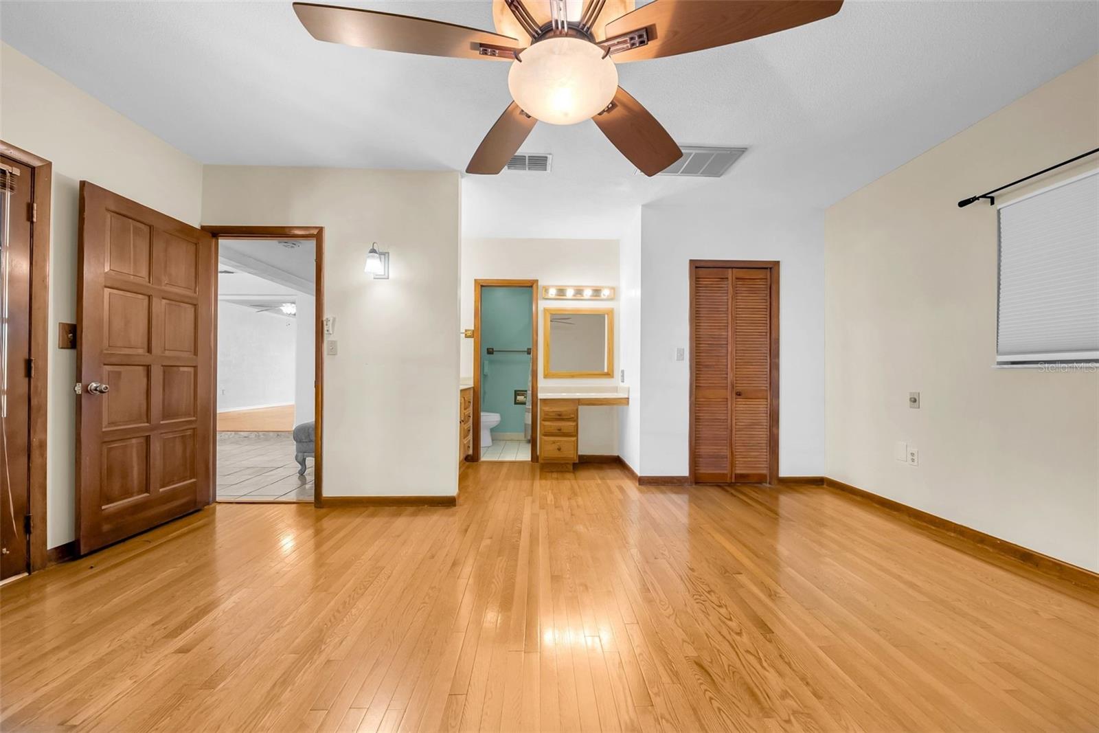 Image 20 of 48 For 4626 29th Avenue N