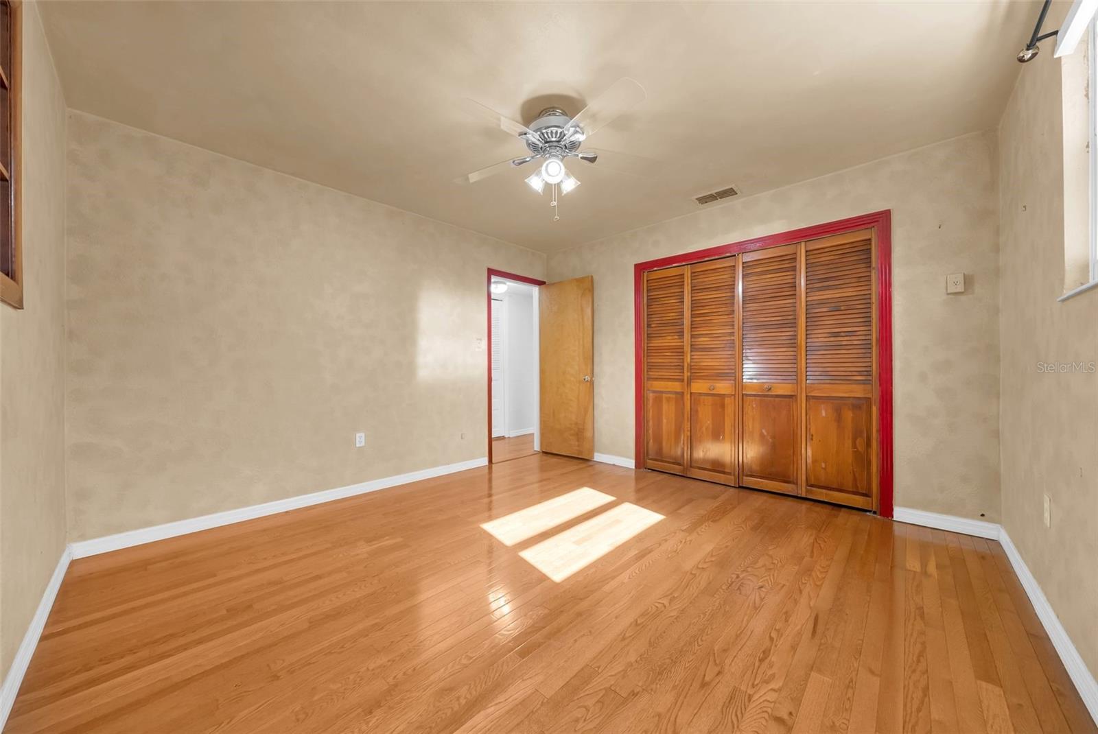 Image 24 of 48 For 4626 29th Avenue N