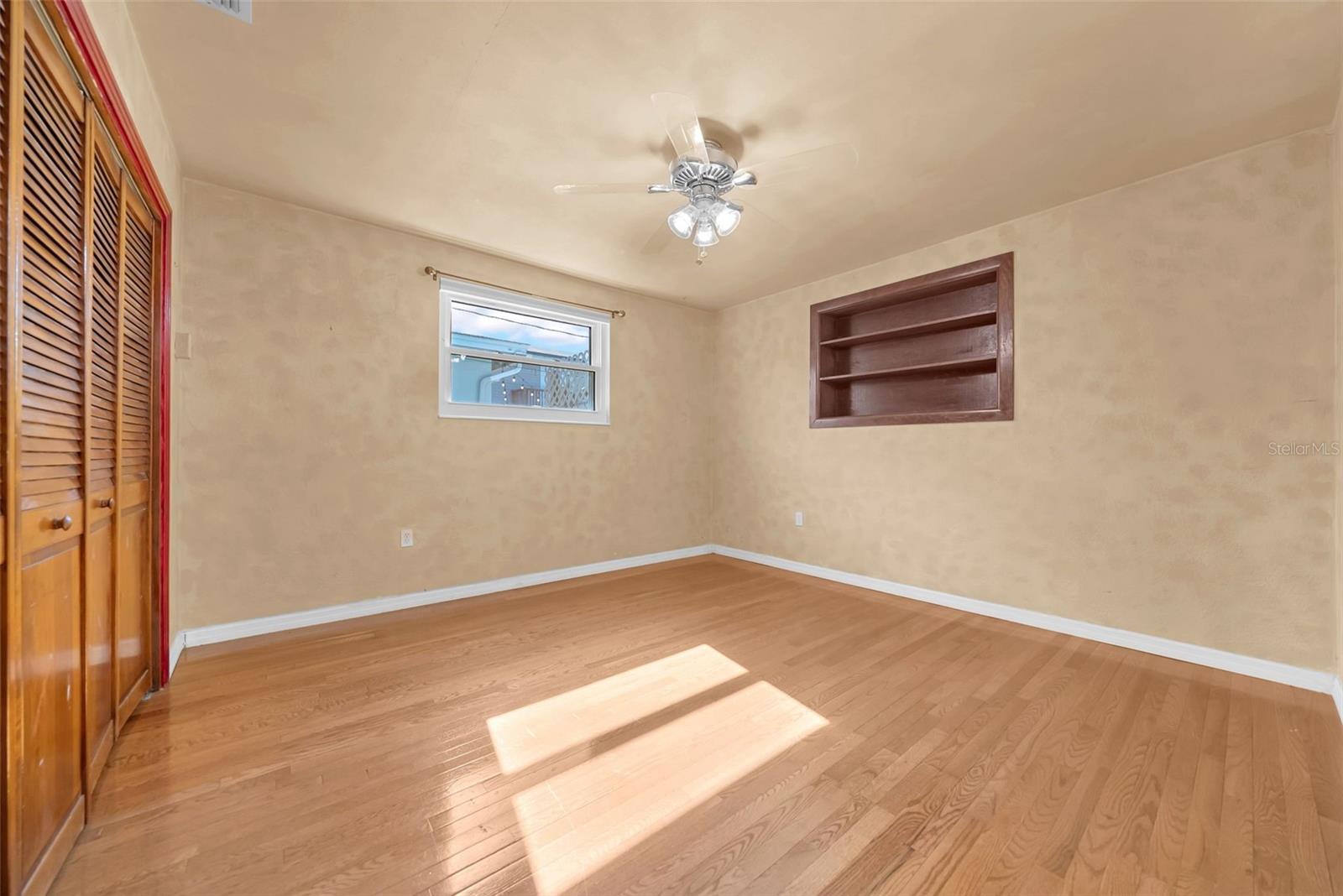 Image 40 of 48 For 4626 29th Avenue N