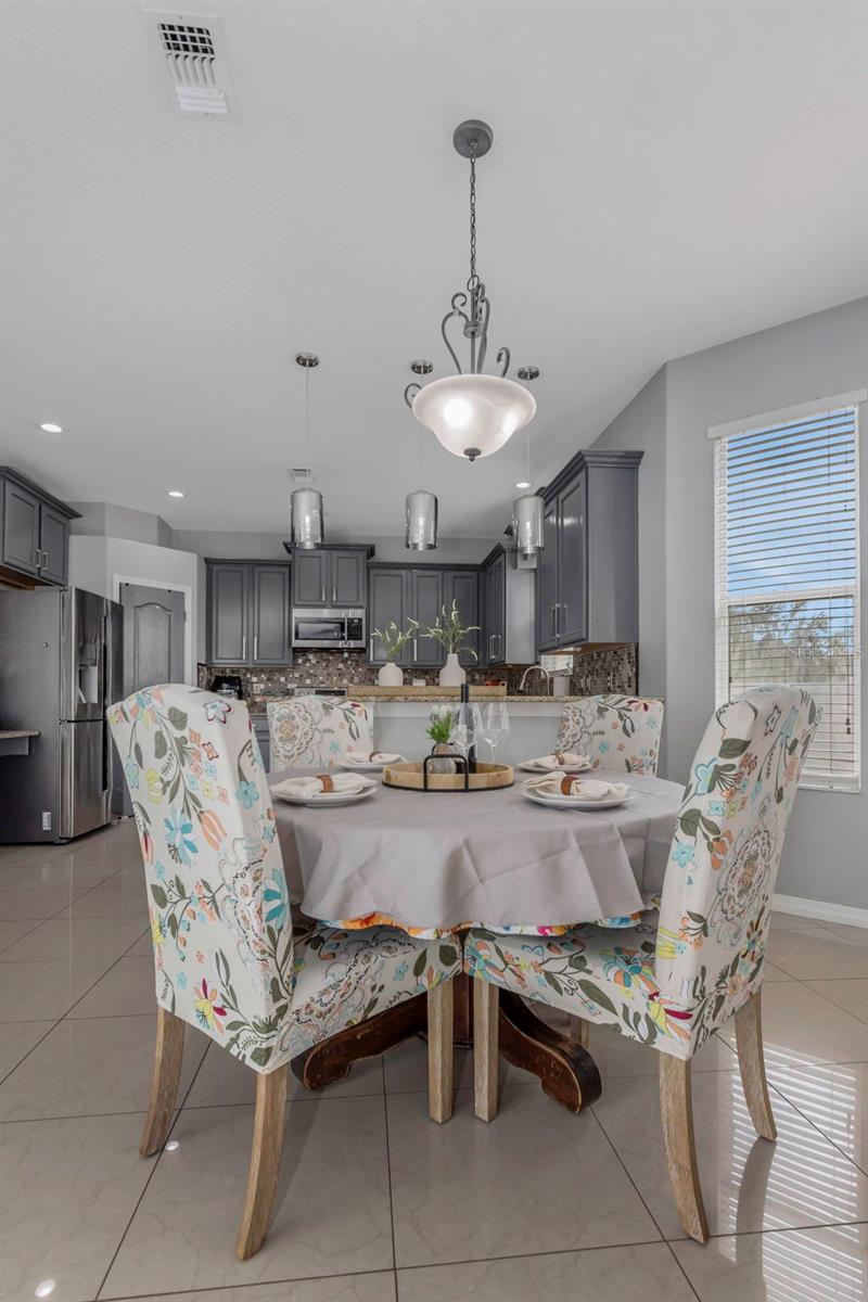 Image 15 of 72 For 14818 Edgemere Drive