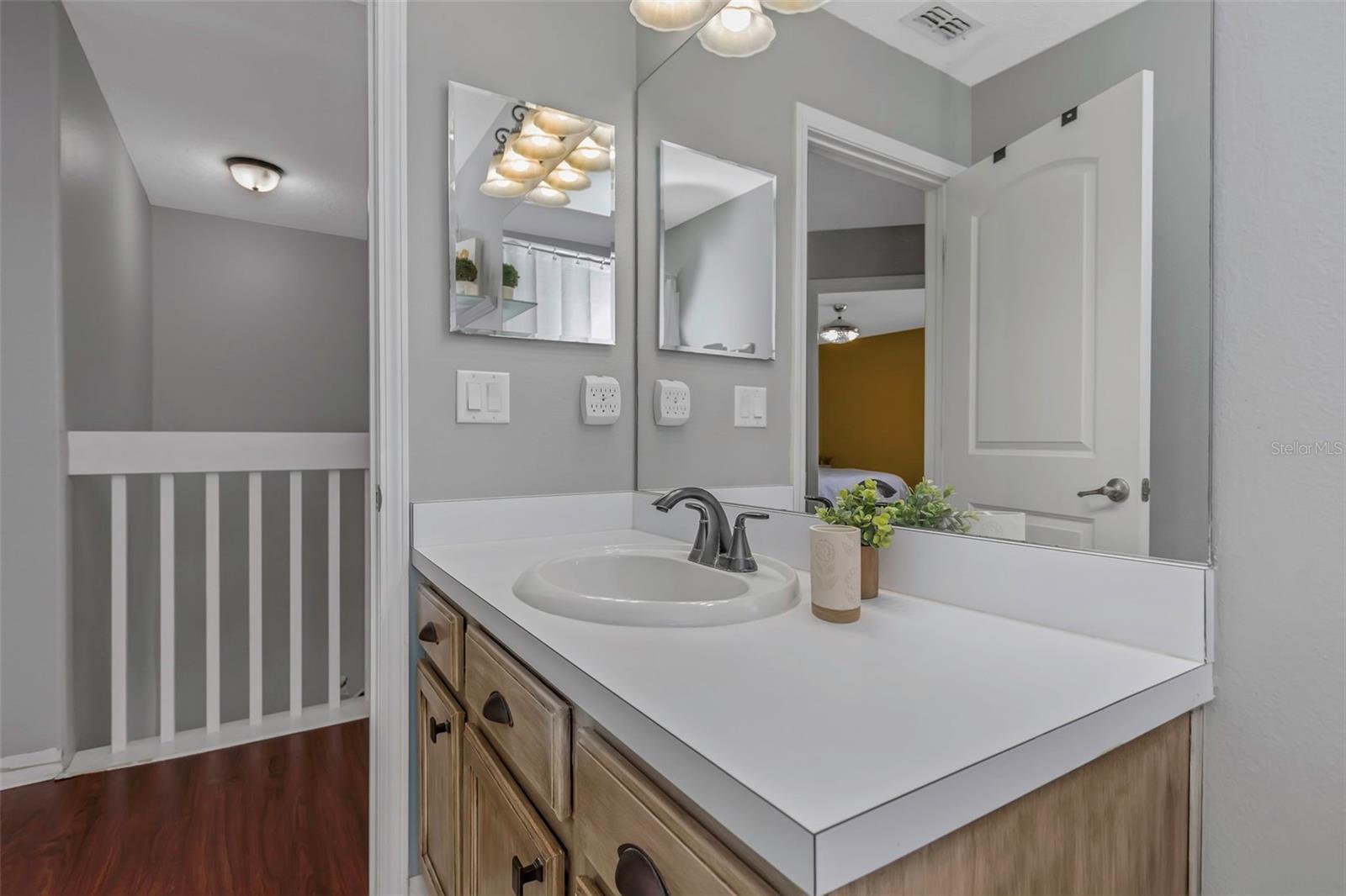 Image 35 of 72 For 14818 Edgemere Drive