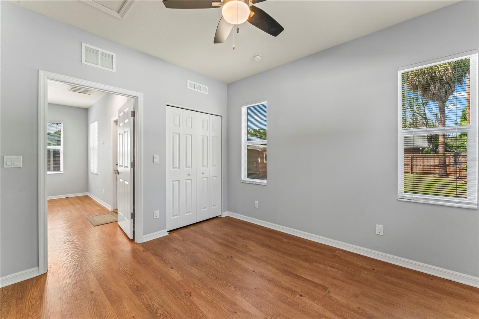 Image 30 of 34 For 4011 El Prado Boulevard