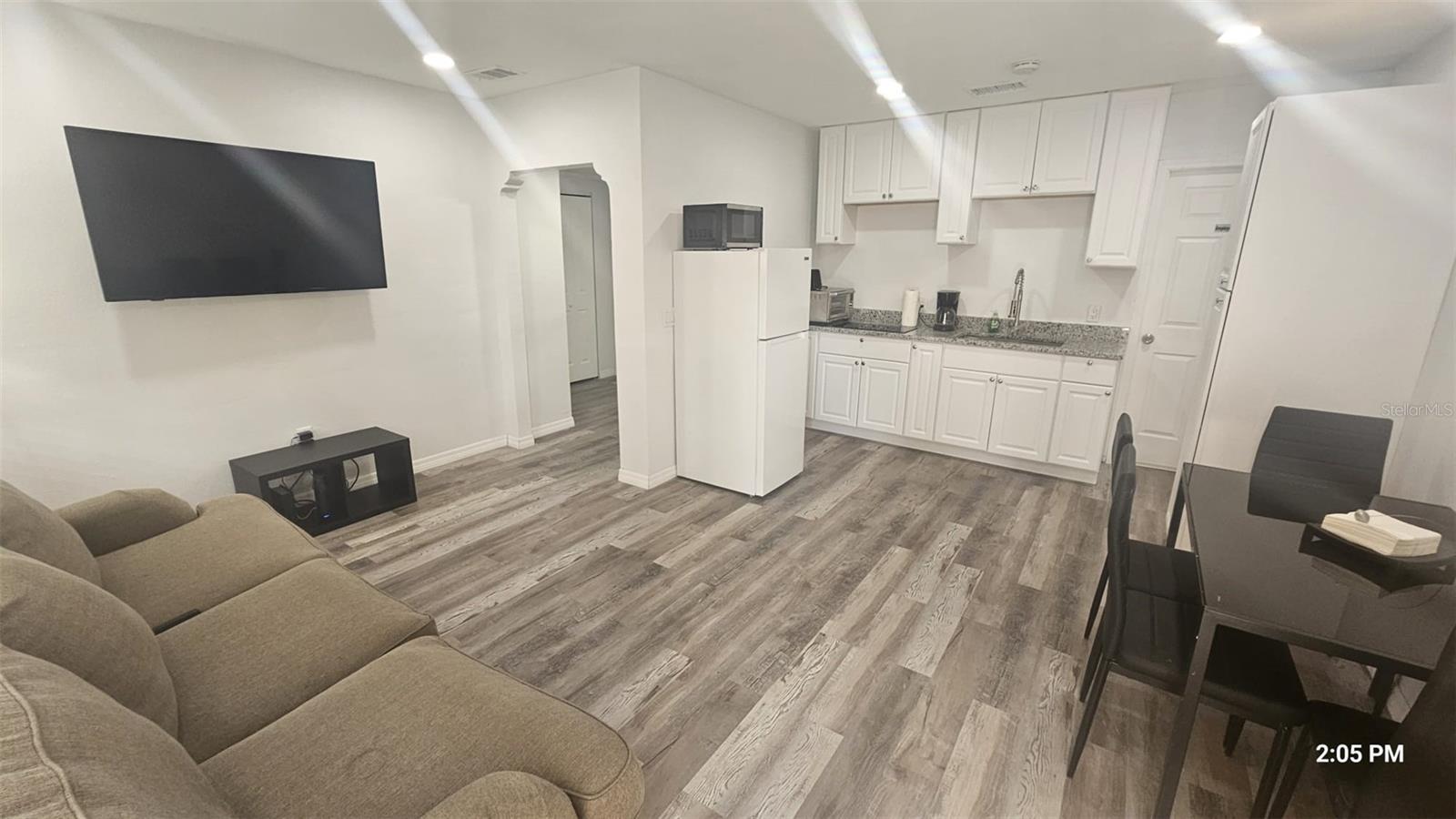 Image 6 of 6 For 6903 River Blvd Boulevard A