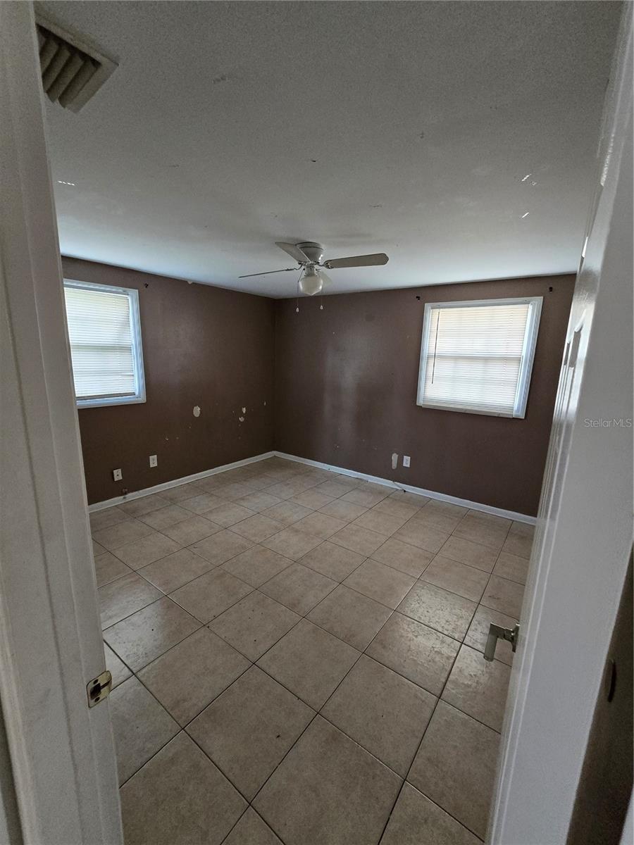 Image 16 of 26 For 3808 32nd Avenue