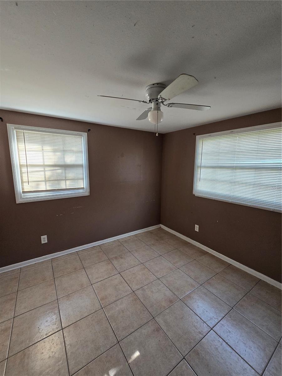 Image 17 of 26 For 3808 32nd Avenue