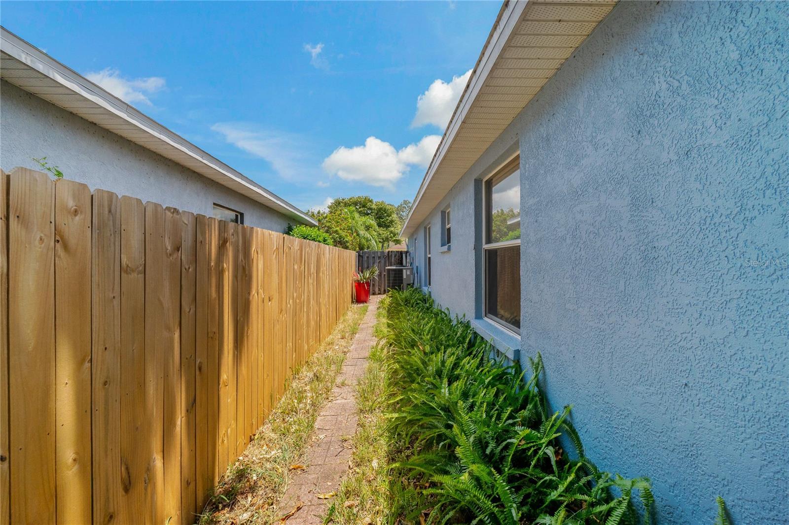 Image 37 of 47 For 1757 Wood Bend Street