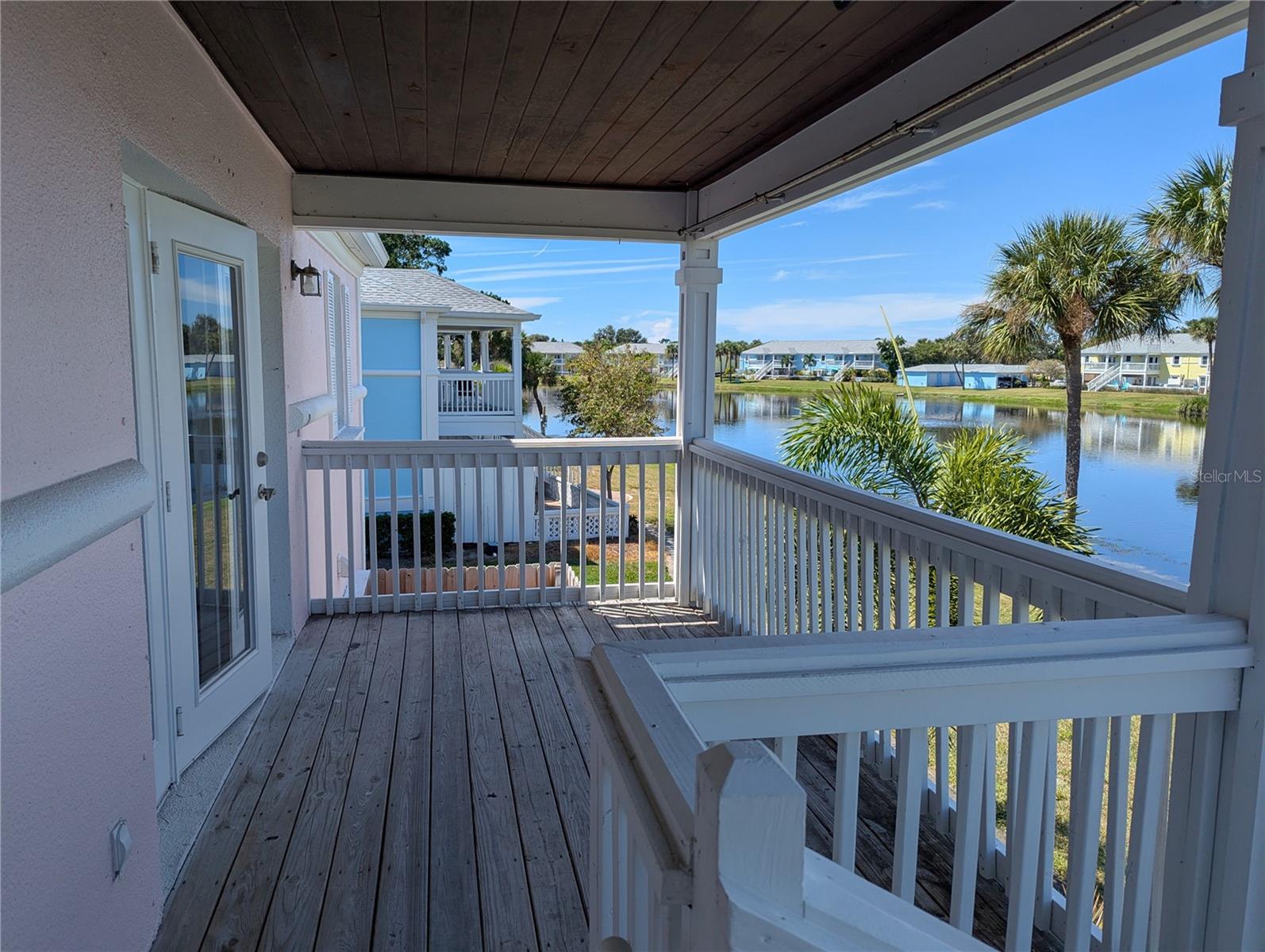 Image 11 of 42 For 213 Seahorse Drive Se C