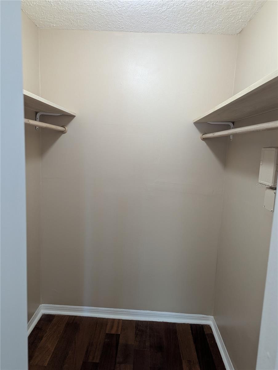 Image 16 of 42 For 213 Seahorse Drive Se C