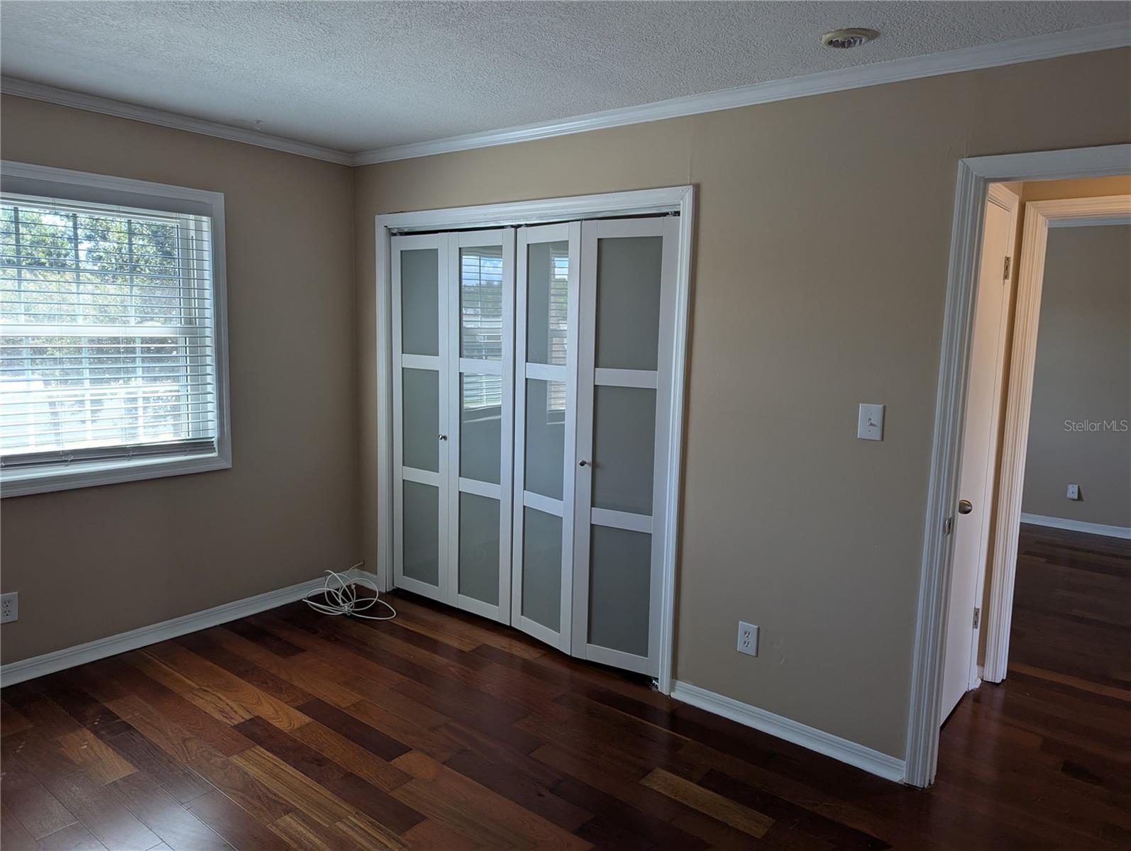 Image 20 of 42 For 213 Seahorse Drive Se C