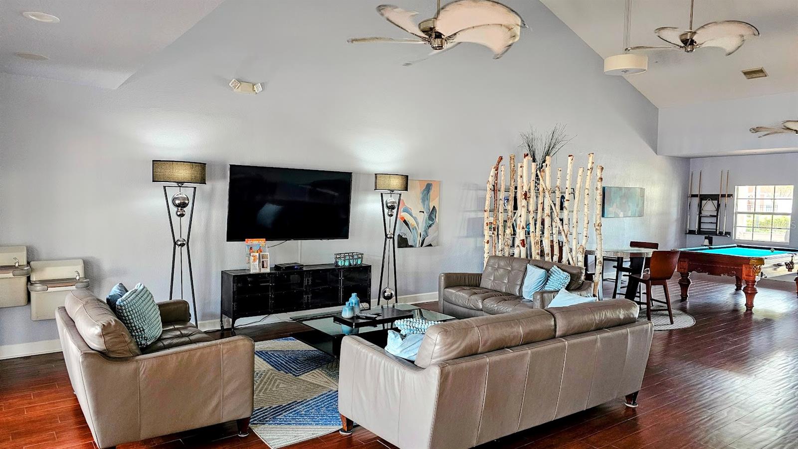 Image 29 of 42 For 213 Seahorse Drive Se C