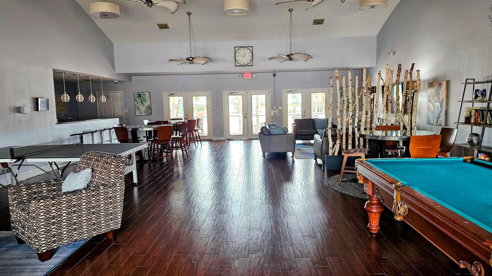 Image 30 of 42 For 213 Seahorse Drive Se C