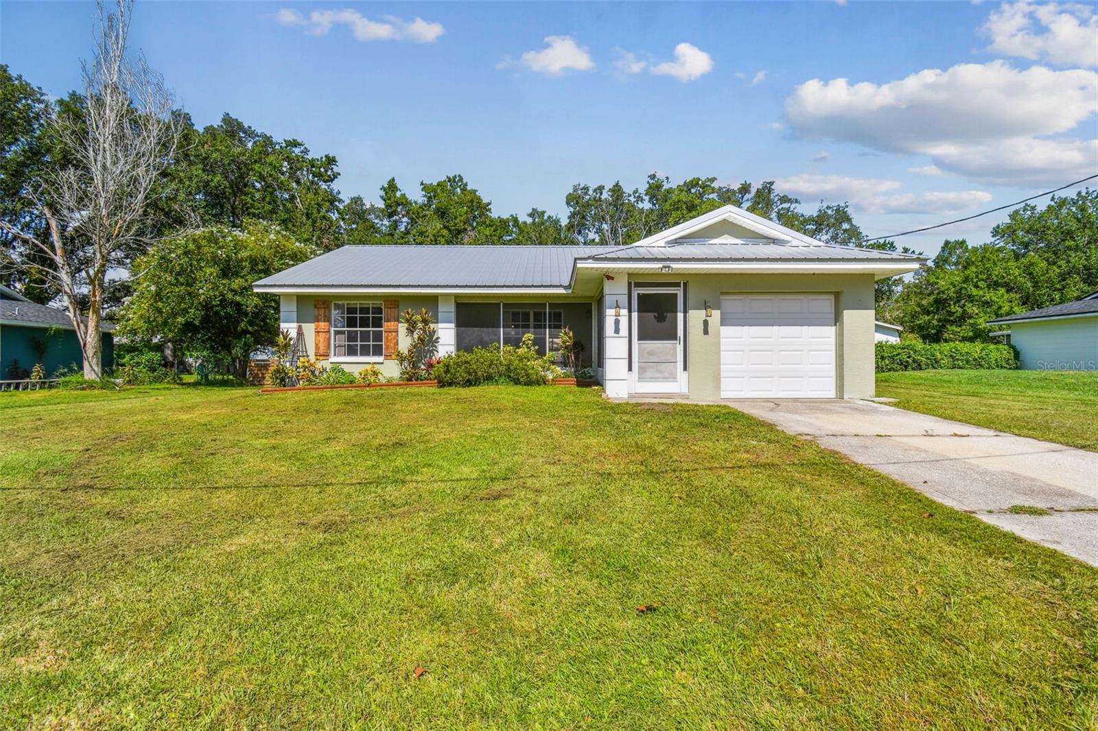 Image 6 of 86 For 12129 Meadow Lane