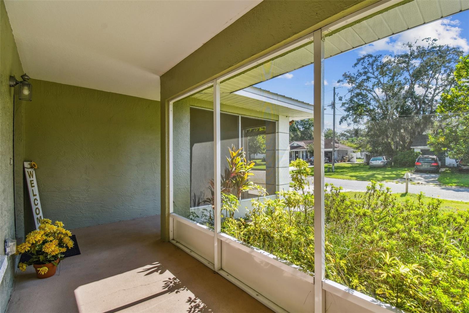 Image 8 of 86 For 12129 Meadow Lane