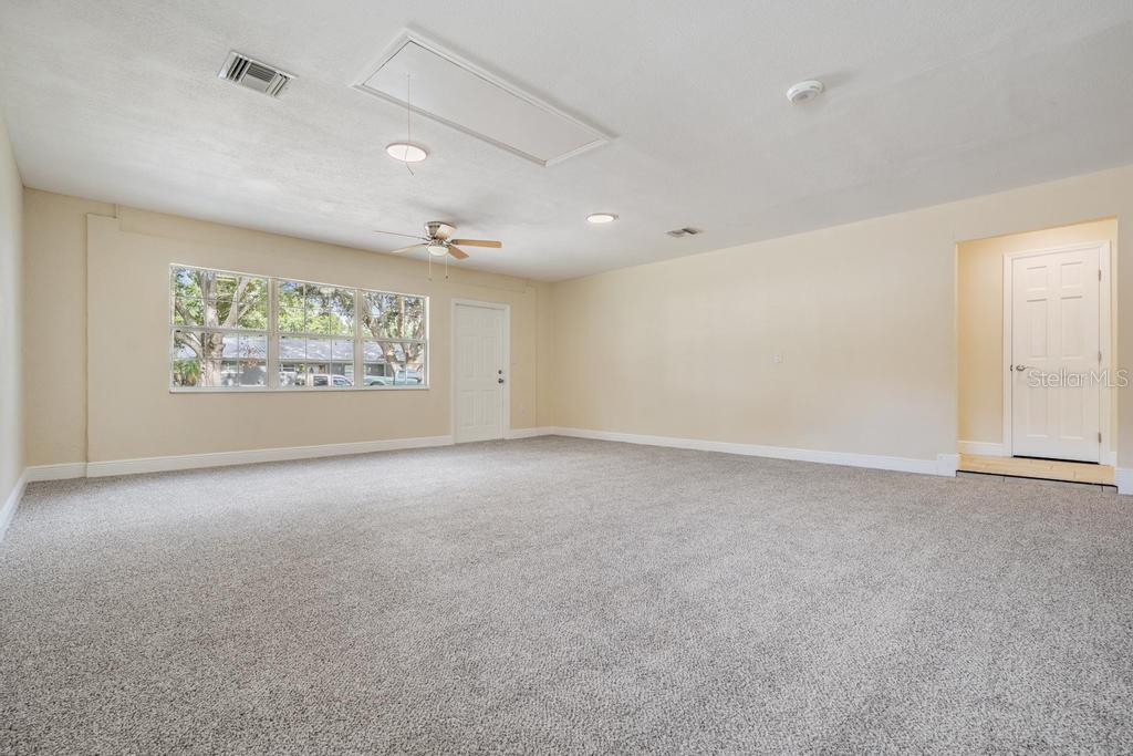 Image 10 of 49 For 4412 Orangewood Loop E