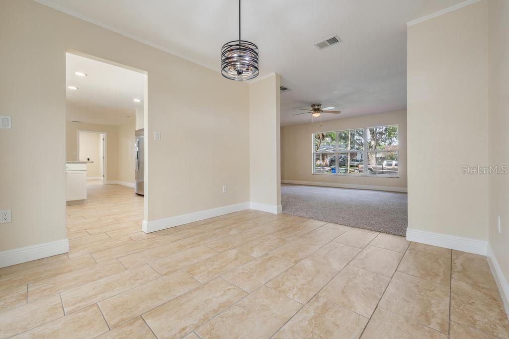 Image 12 of 49 For 4412 Orangewood Loop E