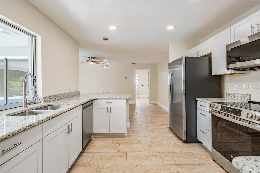 Image 19 of 49 For 4412 Orangewood Loop E