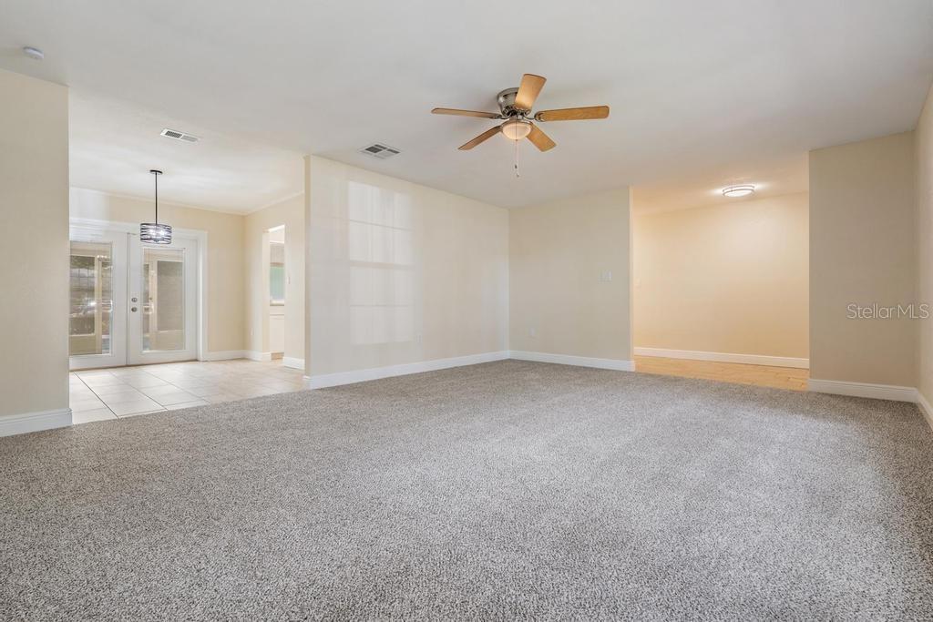Image 6 of 49 For 4412 Orangewood Loop E