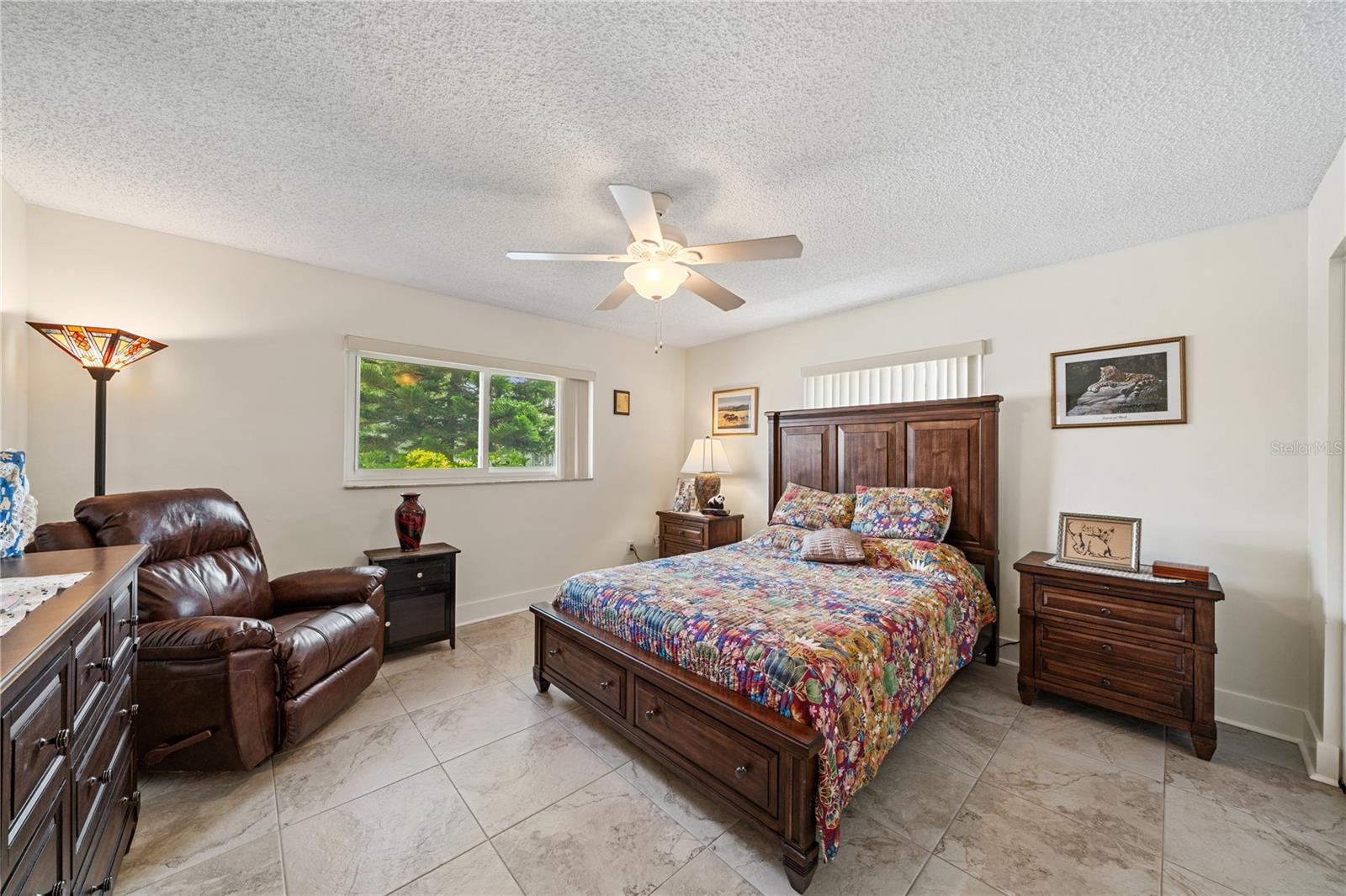 Image 4 of 9 For 1707 Hibiscus Circle S